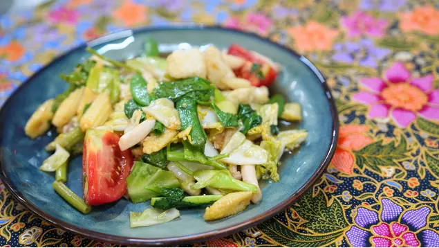 Oyster Sauce Stir-Fried Mixed Vegetables
