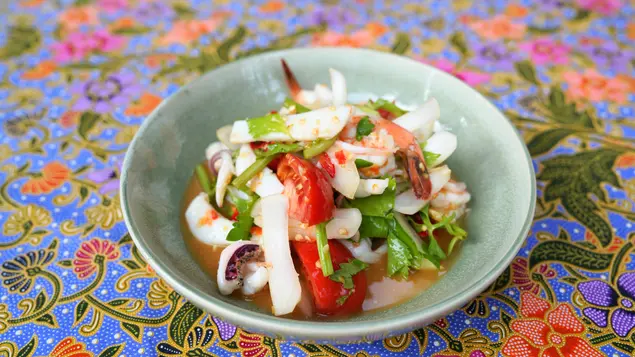 Spicy and Sour Seafood Salad